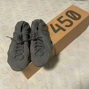 Yeezy 450